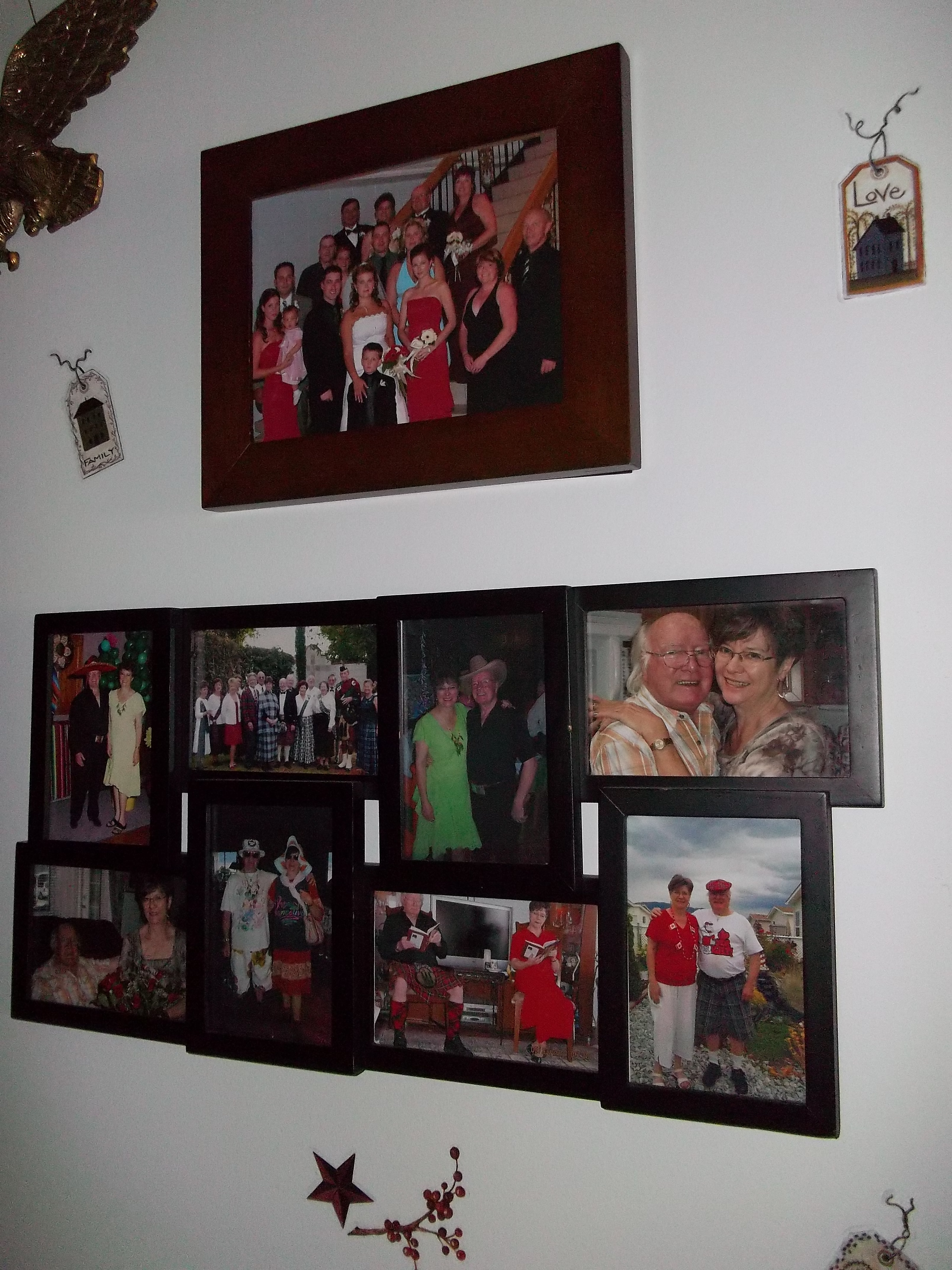 Hallway-Family photos