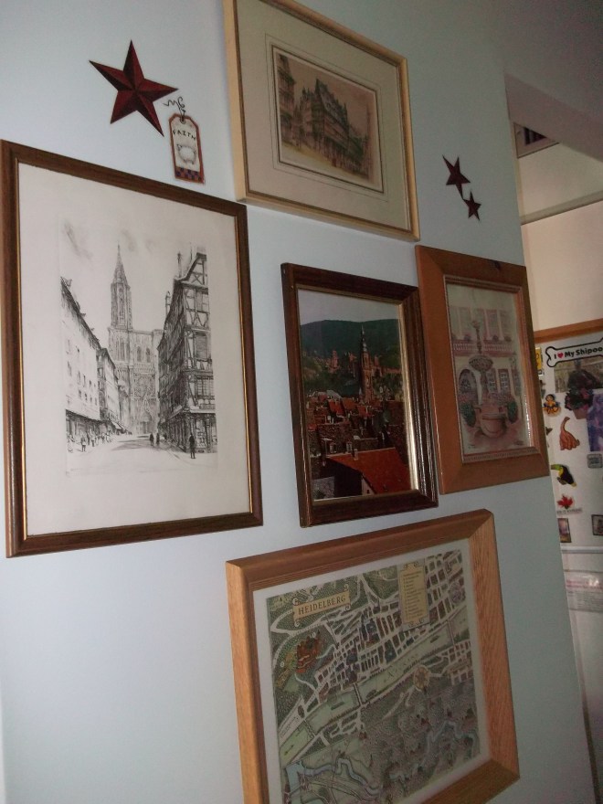 Hallway-German and Alsatian pictures