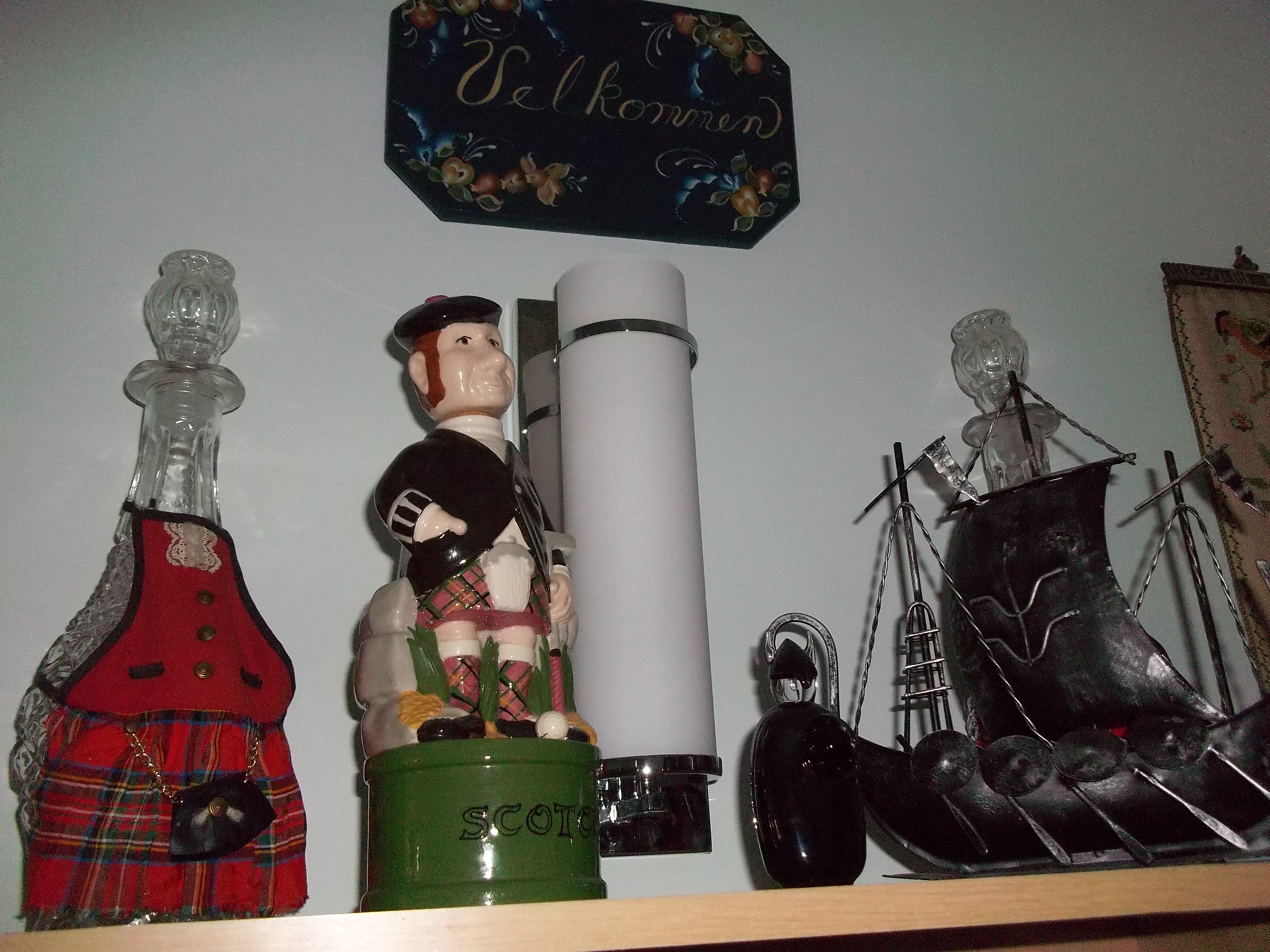 Hallway-Scandanavian and Scottish greeting shelf
