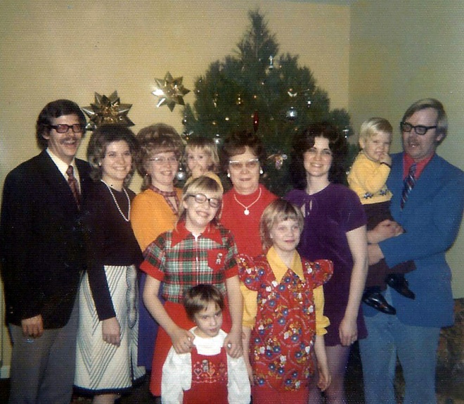 moore-family-christmas-1972-photo-1